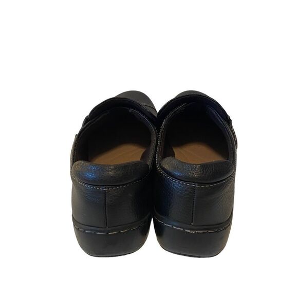 Clark’s Black Leather Slip-on Shoes in Ladies Size 7.5M - Picture 4 of 7